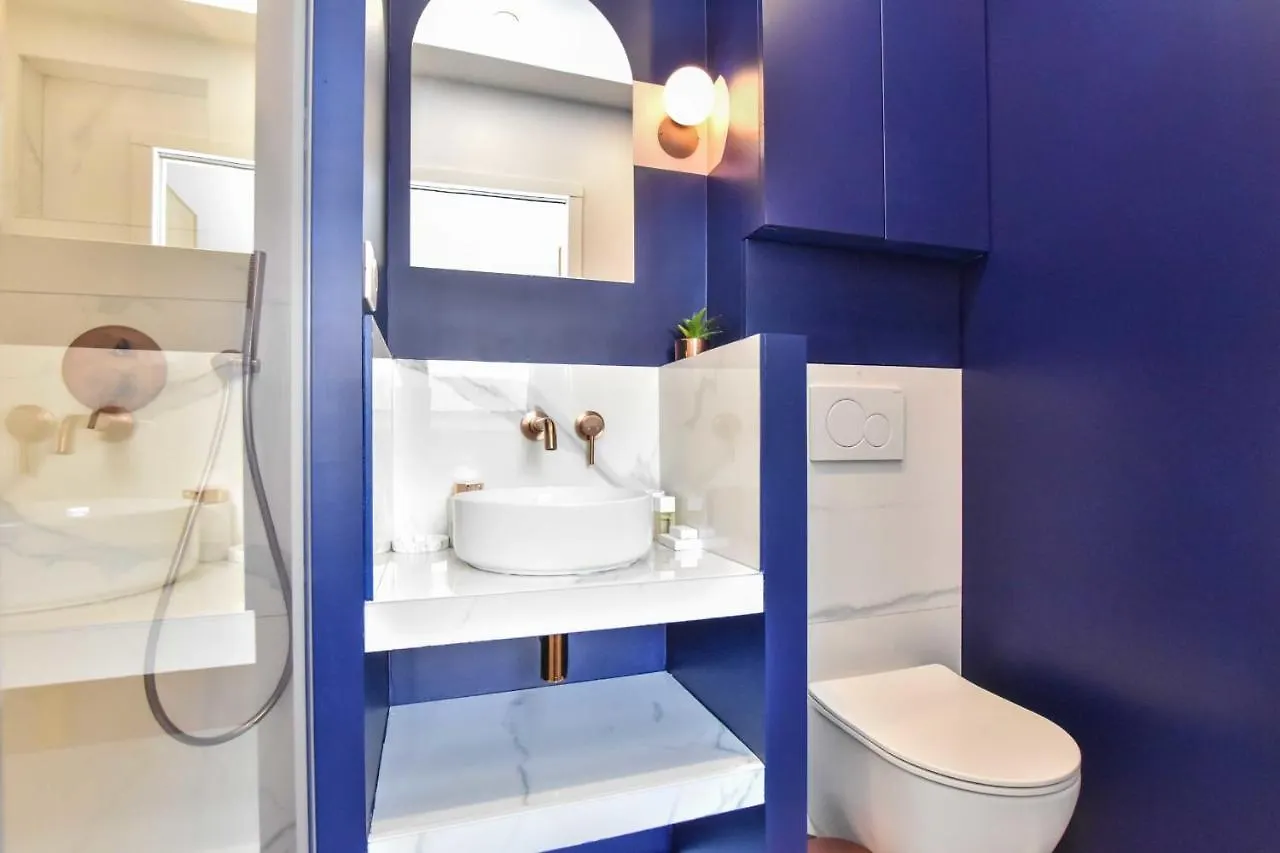 Appartement Newly Renovated Studio Under The Parisian Roofs - Arc De Triomphe *